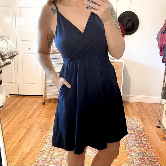 STYLEWORD | Navy Blue Sleeveless Pocket Dress - Picture 2 of 10